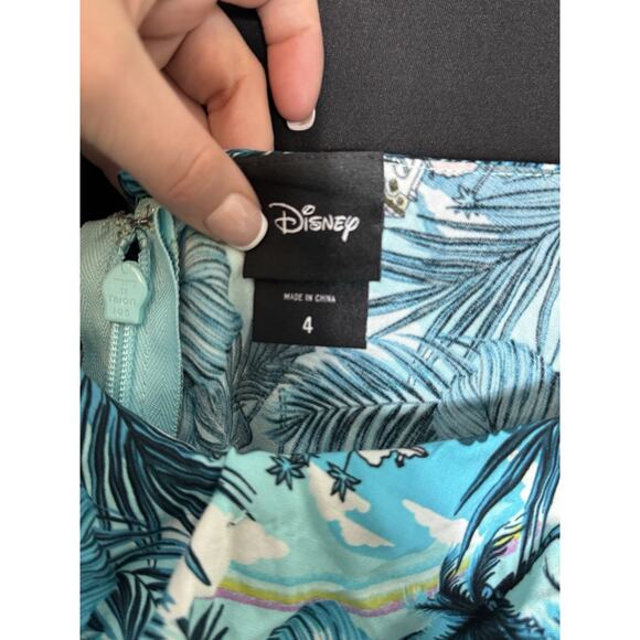 Torrid Disney Encanto Cold Shoulder Beachy tropical resort Dress 4 Plus - Picture 5 of 14